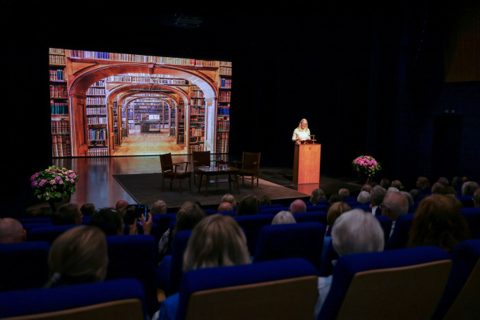 Kronprinsessen under arrangementet i Elverum kulturhus. Foto: Amanda Pedersen Giske / NTB